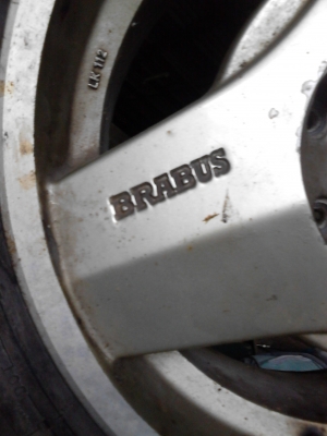 ขาย แม๊ก BENZ BRABUS  8JX17H2  ขนาด 5 รู   ติดต่อ 081-427-3941