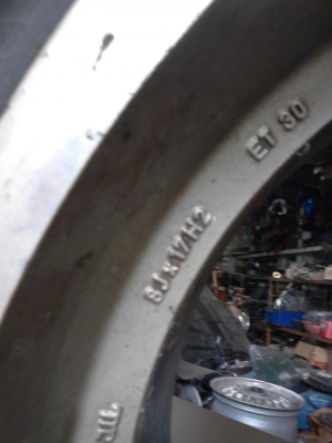 ขาย แม๊ก BENZ BRABUS  8JX17H2  ขนาด 5 รู   ติดต่อ 081-427-3941