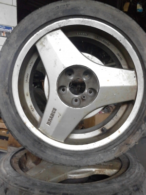 ขาย แม๊ก BENZ BRABUS  8JX17H2  ขนาด 5 รู   ติดต่อ 081-427-3941