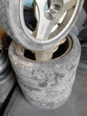 ขาย แม๊ก BENZ BRABUS  8JX17H2  ขนาด 5 รู   ติดต่อ 081-427-3941