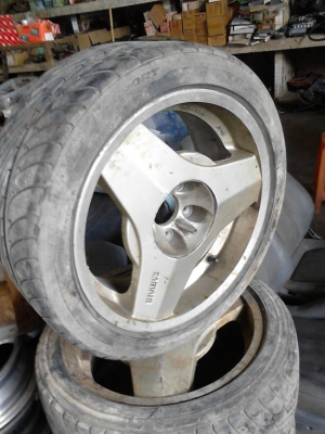 ขาย แม๊ก BENZ BRABUS  8JX17H2  ขนาด 5 รู   ติดต่อ 081-427-3941