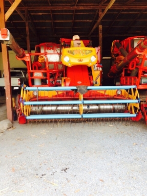 ขายรถเกี่ยวข้าว (เจ้าขายเอง) ศักดิ์พัฒนา รุ่นKM.54