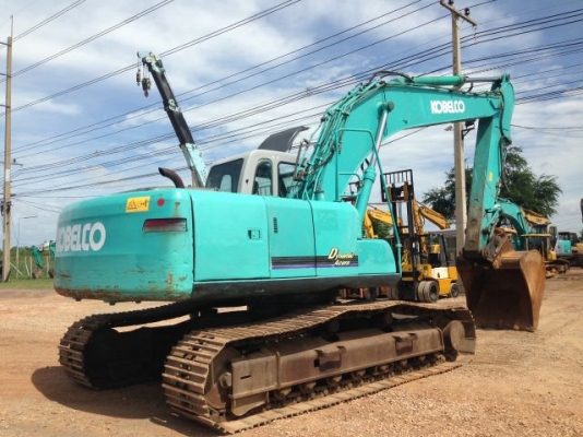 ขายรถแบคโฮ KOBELCO SK210NLC-6 YN7 ปี 2000 ระบบไฟฟ้าเต็ม นำเข้าจากญี่ปุ่น มีVDOการทำงานครับ