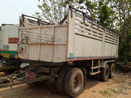 ต้องการขาย / ลูกพ่วงดั้ม / ยาว 7 เมตร 3 เพลา ลงเล่มแล้ว