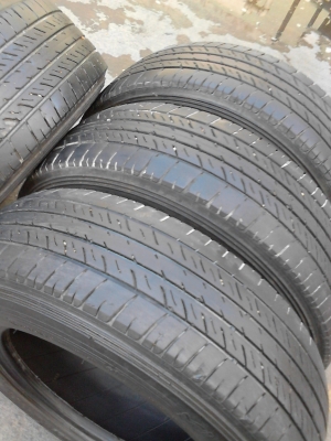 205/70R15  MICHELIN vawpix  T.081-427-3941