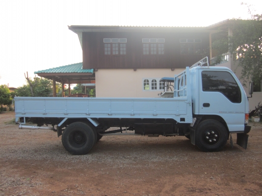 ขายNPR120 แรง เครื่องฝาขาว ปี 43 แคชซีสวย สภาพพร้อมใช้ เอกสารพร้อมโอน