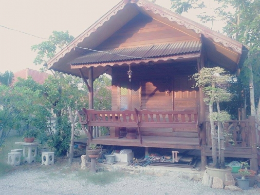 ขายบ้านเดี่ยวชั้นเดียว ซื้อวันนี้แถมศาลาทรงไทย มูลค่า แสนปลายๆ ราคาถูกมาก