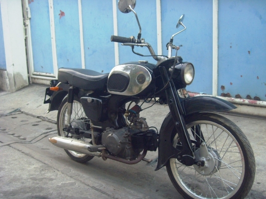 ขาย Honde c200 เครื่องเดิมงาม เอกสารสำเนาทะเบียน 19500