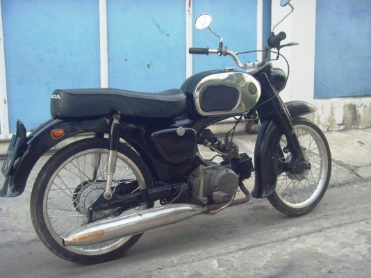 ขาย Honde c200 เครื่องเดิมงาม เอกสารสำเนาทะเบียน 19500