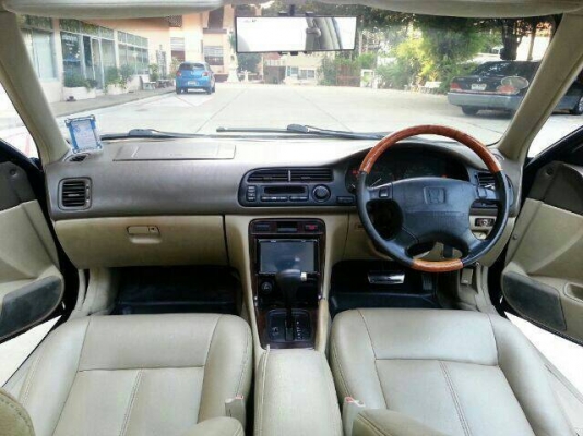 ขายACCORD ตัวนอกSUNROOF แอรดิจิตอล เครื่องVTEC ติดLPG ล้อLENSO จอ2ดิน