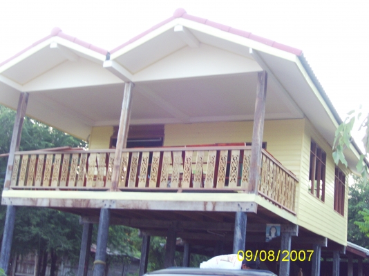 ขายบ้านไม้สองชั้นเนื้อที่ 139 ตรางวา ราคา 750,000.- ขายบ้านไม้สองชั้นเนื้อที่ 139 ตรางวา ราคา 750,000.-