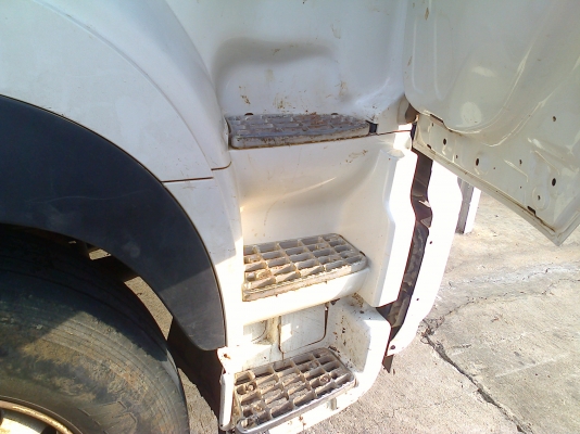 ขายด่วนรถ12ล้อ2เพลาดรั้มซีลี้700เครือง440แรงม้าE13Cปี55