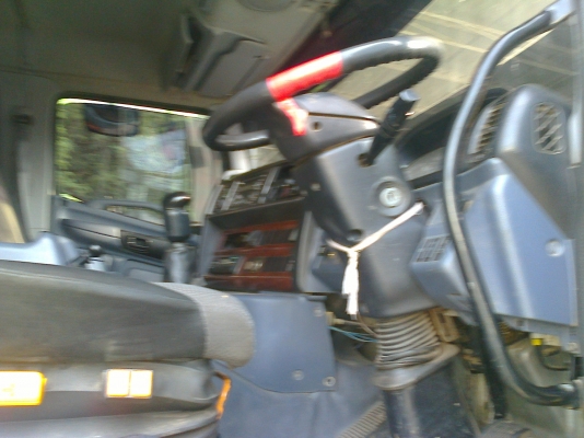 ขายด่วนรถ12ล้อ2เพลาดรั้มซีลี้700เครือง440แรงม้าE13Cปี55