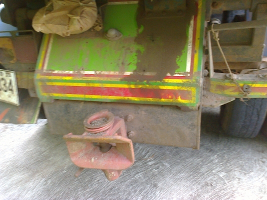 ขายด่วนรถ12ล้อ2เพลาดรั้มซีลี้700เครือง440แรงม้าE13Cปี55