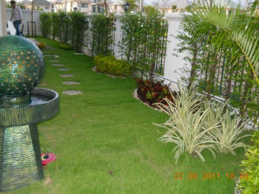 ขายบ้านเดี่ยวสองชั้นห้วมุมติดสวนหย่อม