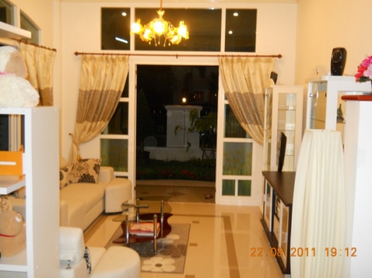 ขายบ้านเดี่ยวสองชั้นห้วมุมติดสวนหย่อม