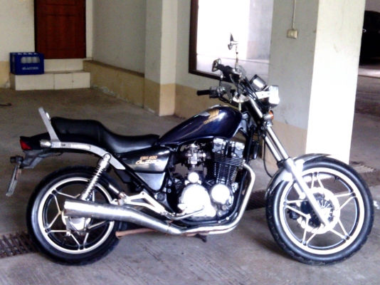 รถมอเตอร์ไซค์ Honda Cbx 400 CC พร้อมทะเบียนราคาถูก