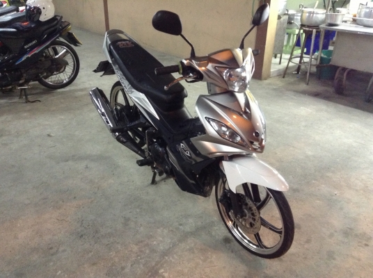 ขาย!!! สป๊าค135cc หัวฉีด สต๊าทมือ ล้อแม็ก ปี50 รถเครื่องดีคับ ทะเบียนครบ ภาษี58