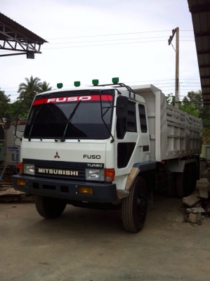 ขายรถบรรทุกสิบล้อดัมพ์ Mitsubishi TF เครื่อง 6D16 turbo ซีเรียล 6,9xx 2 เพลา กระบะดัมพ์โคราช ทะเบียนพร้อม ขายรถบรรทุกสิบล้อดัมพ์ Mitsubishi TF เครื่อง 6D16 turbo ซีเรียล 6,9xx 2 เพลา กระบะดัมพ์โคราช ทะเบียนพร้อม