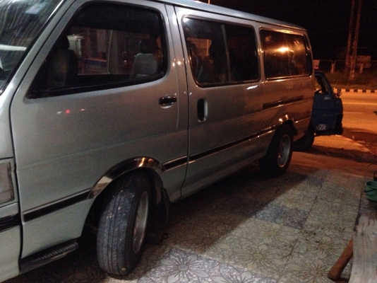 ขายถูก รถตู้ hiace ปี95