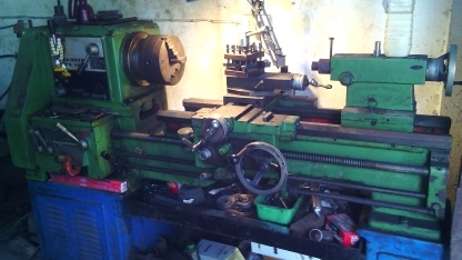 แท่นกลึง 5 ฟุต ต้าชิง 700 B  3 เพลา เกียร์บล็อก 79,000