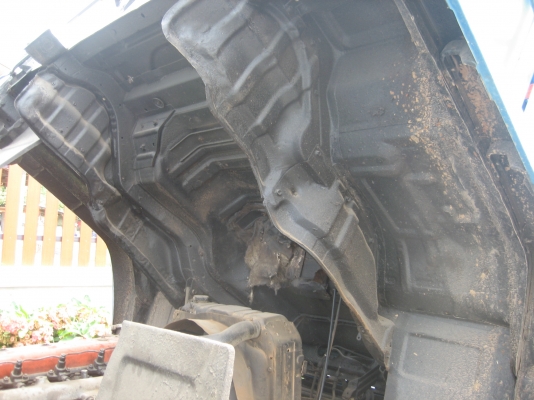 เทรนเลอร์   175 แรง  635,000  บาท