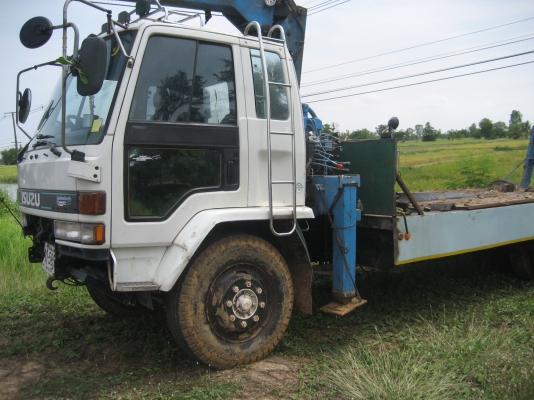 เทรนเลอร์  2 เพลา    175 แรง  760,000  บาท