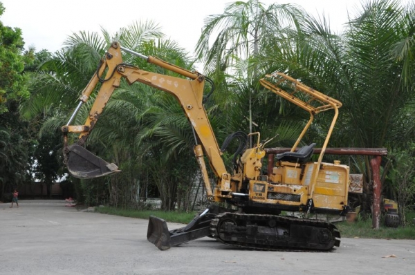 ขาย แบคโฮYANMAR YB1200S สภาพเดิมจากญี่ปุ่นยังไม่เคยใช้งานในไทย 129,000เท่านั้น