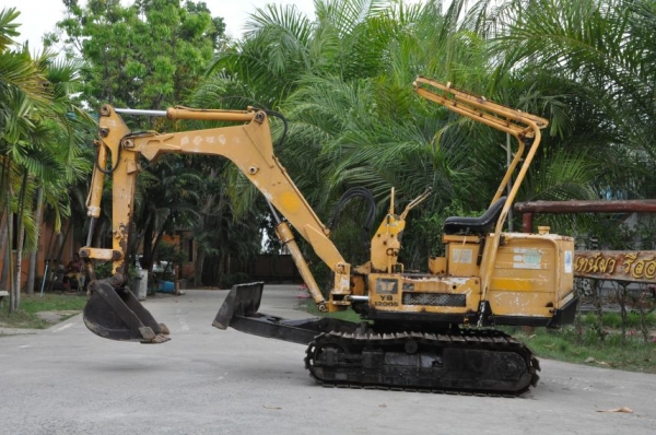 ขาย แบคโฮYANMAR YB1200S สภาพเดิมจากญี่ปุ่นยังไม่เคยใช้งานในไทย 129,000เท่านั้น