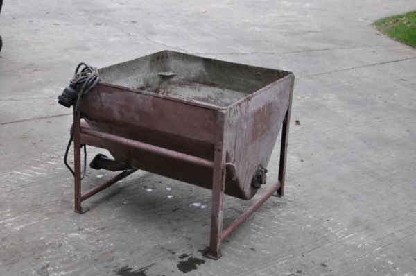 ขายถังผสมคอนกรีต สภาพสวยเดิมจากญี่ปุ่น ยังไม่เคยใช้ในไทย 9,900เท่านั้น!!