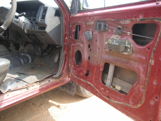 นิสัน Z16 ติดแก็สแล้ว ราคา 45000 บาท นิสัน Z16 ติดแก็สแล้ว ราคา 45000 บาท