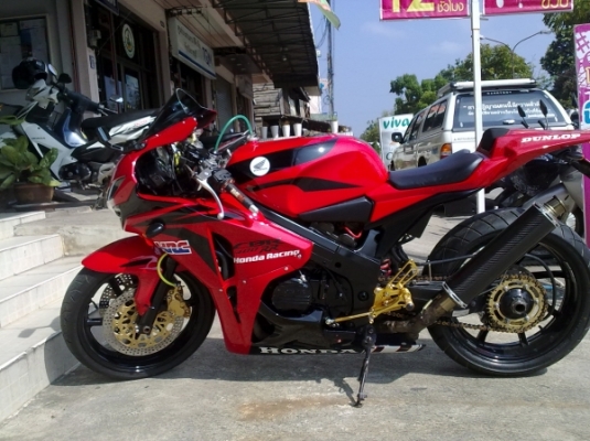ขาย HONDA VFR400 สีแดง-ดำ ทะเบียนแท้ ราคาถูก