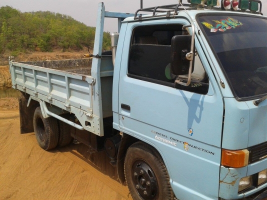 ขายรถดัมพ์ 3คิว ISUZU NKR 88แรงม้า