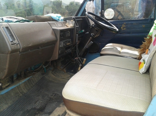 ขายรถดัมพ์ 3คิว ISUZU NKR 88แรงม้า