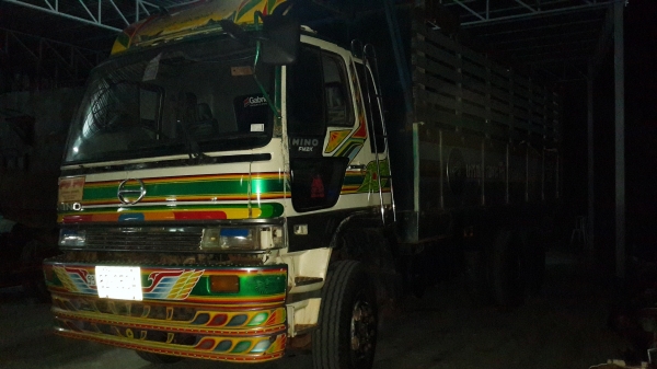 ขายด่วนHINO FM2K 260แรงดั้มสองเพลาราคาไม่แพงจัดแนนท์ได้สูงราคาโทร0843923995 ขายด่วนHINO FM2K 260แรงดั้มสองเพลาราคาไม่แพงจัดแนนท์ได้สูงราคาโทร0843923995