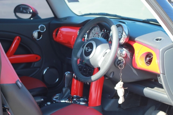 ขายถูกด่วนๆ Mini cooper ฟรีดาวน์ แต่งสวย