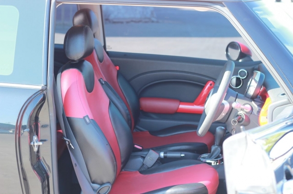 ขายถูกด่วนๆ Mini cooper ฟรีดาวน์ แต่งสวย