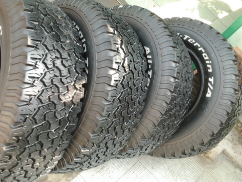 BF All 265/75/16 ปลายปี 11 สวยๆ 1ชุด