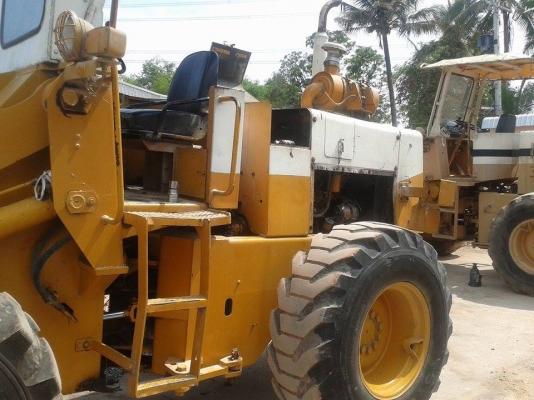 รถตักล้อยาง Komatsu 510 ต่อแขน ขยายบุ้งกี๋ เอวอ่อน กรองคู่ เทอร์โบ ติดต่อ 081- 9176906 คุณปิ่น