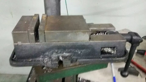 ปากกาจับงาน vertex