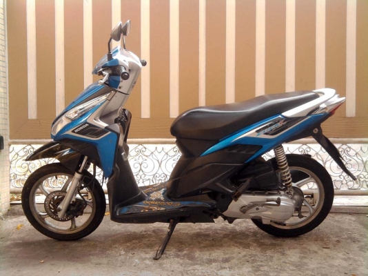 ขออนุญาติขาย Honda CLICK-i มือเดียว ล้อแม็ก โอนให้ฟรีครับ