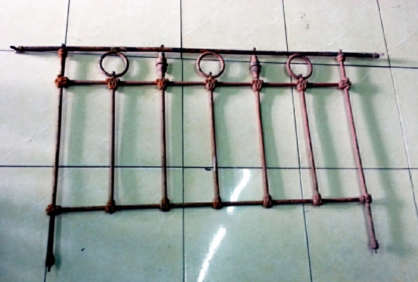 หัวเตียงโบราณ