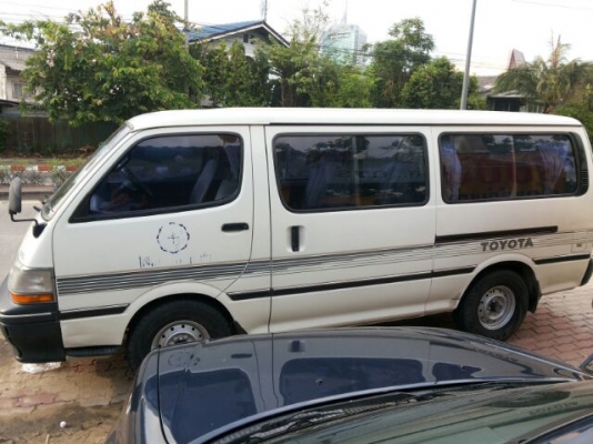 มาใหม่ รถตู้ มือเดียว สวยๆ เดิมๆ วิ่งน้อย TOYOTA HIACE 92