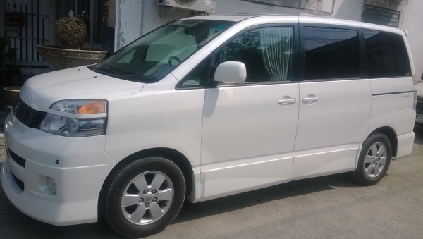 ขายดาว์น Toyota voxy