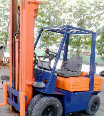 โฟล์คลิฟท์*TOYOTA*5FD25*เสาสูง5.50เมตรงาสไลด์ได้นำเข้าแท้ขายที่โคราช