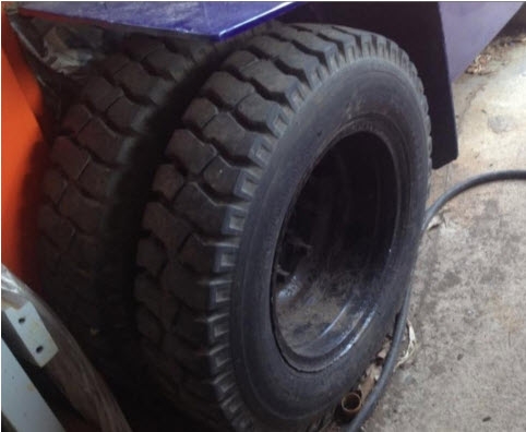 โฟล์คลิฟท์*TOYOTA*5FD25*เสาสูง5.50เมตรงาสไลด์ได้นำเข้าแท้ขายที่โคราช