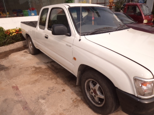ขาย TOYOTA HILUX TIGER แค็ปปี2001ขายตามสภาพ0864457033ไม่ลดแล้วครับ