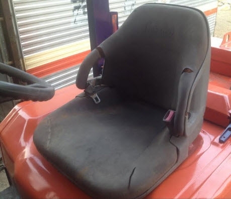 ขายโฟล์คลิฟท์นำเข้าญี่ปุ่น*TOYOTA*5FD25*เสาเข้าตู้5.50เมตรขายที่โคราช