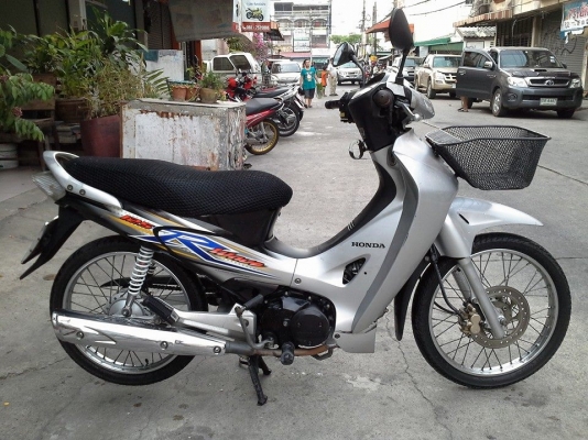 Wave 125 r ปี 50 กุญแจใหญ่ สีเทาเครื่องเดิมๆ แน่น ชุดสีสวย เอกสารครบ