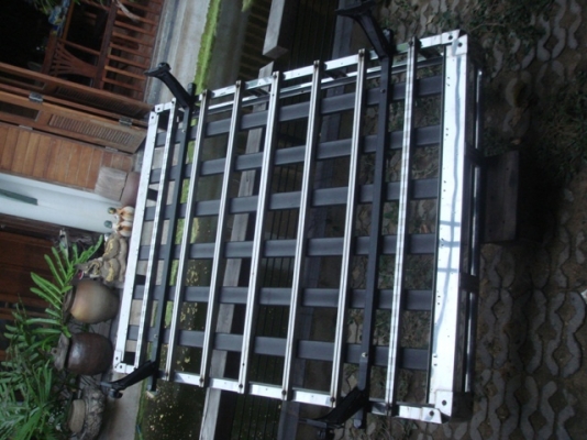 ขายแร็กถาดหลังคาaiba works japanยาว1.60x 1.20คานthule sweden ใส่รถรุ่นมีรางน้ำขาปรับได้ครับ ขายแร็กถาดหลังคาaiba works japanยาว1.60x 1.20คานthule sweden ใส่รถรุ่นมีรางน้ำขาปรับได้ครับ